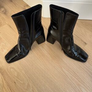 Jeffrey Campbell Geist Square Toe Boot